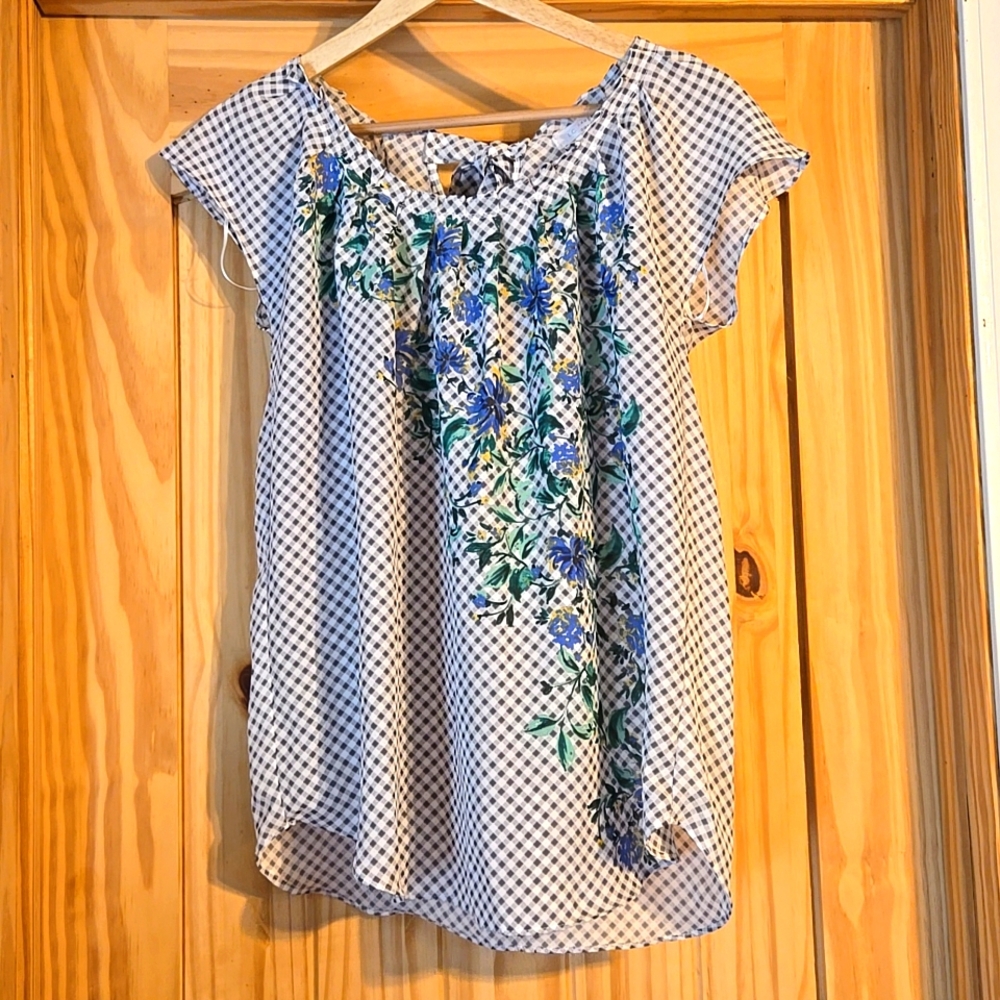 LC Lauren Conrad  Gingham Floral Print Flowy Short Sleeve Top Med